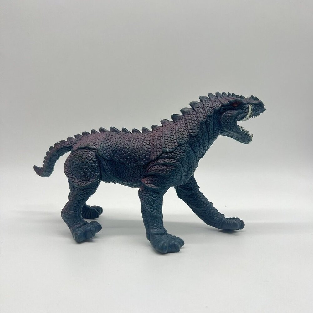 Imperial‎ Dragon Knights & Daggers Beast Blue Green No Saddle 1984 MOTU - Picture 3 of 4